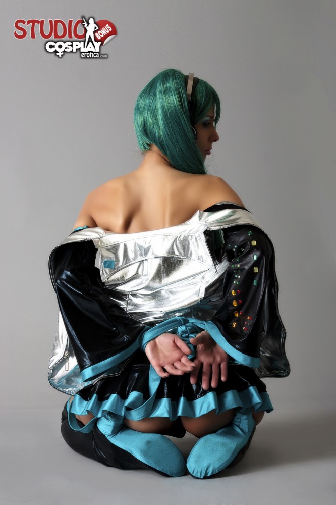 Vocaloid – Lana (ce) – Hatsune Miku
