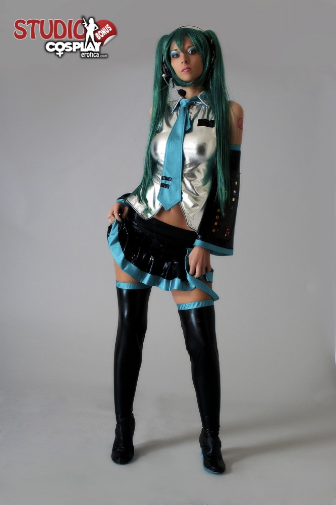 Vocaloid – Lana (ce) – Hatsune Miku