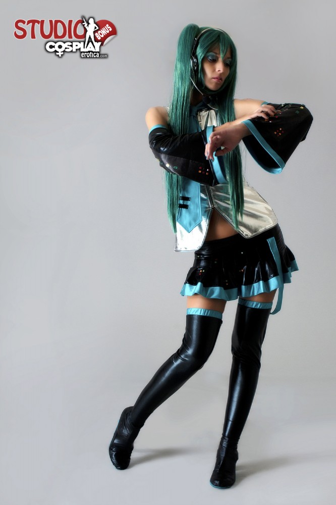 Vocaloid – Lana (ce) – Hatsune Miku