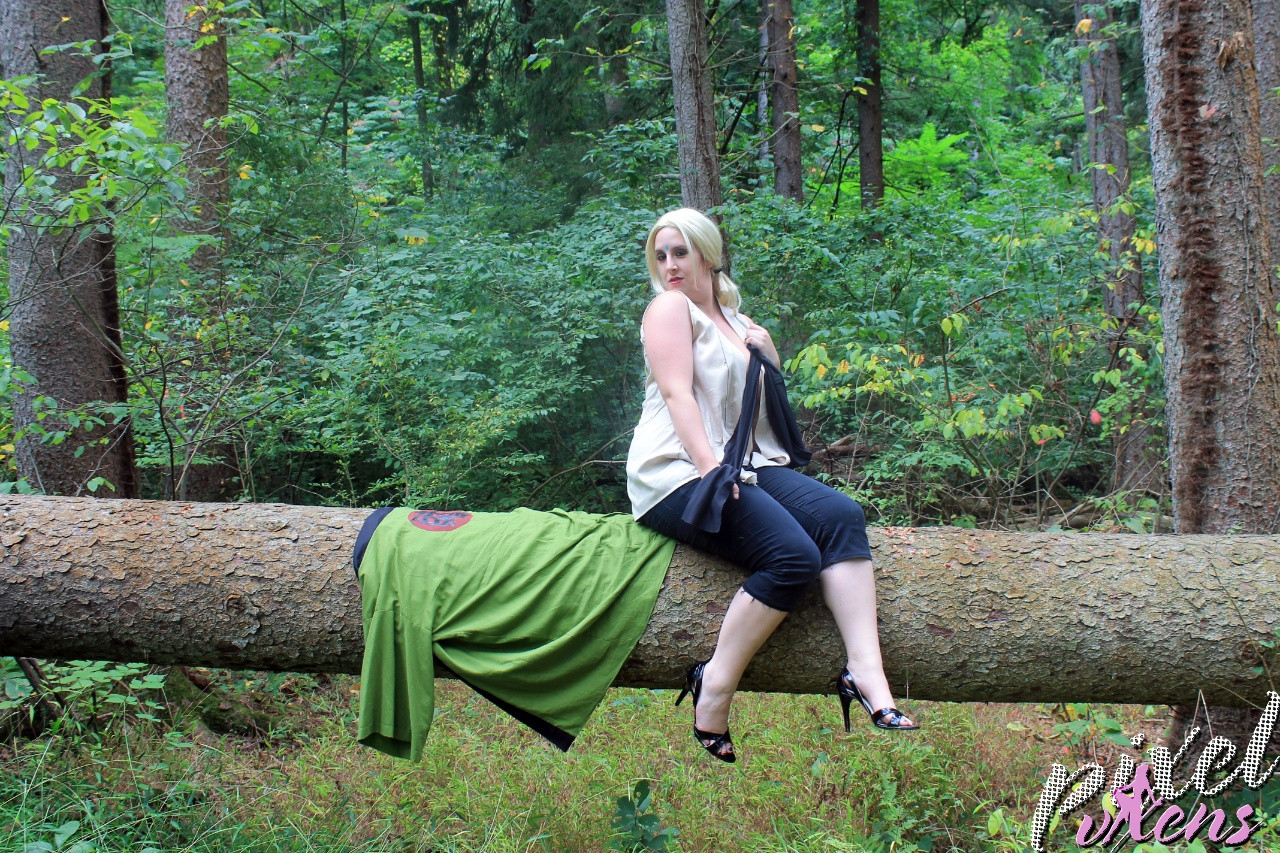 Naruto – Ava Maximillienne – Tsunade