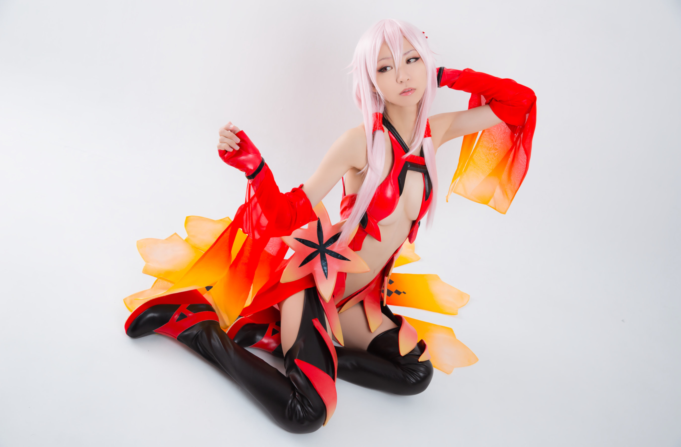 Guilty Crown – Mike – Yuzuriha Inori