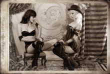 Half Moon Twins – Kato A. Nomaly 13