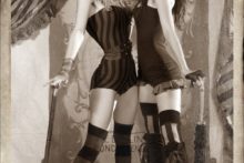Half Moon Twins – Kato A. Nomaly 5