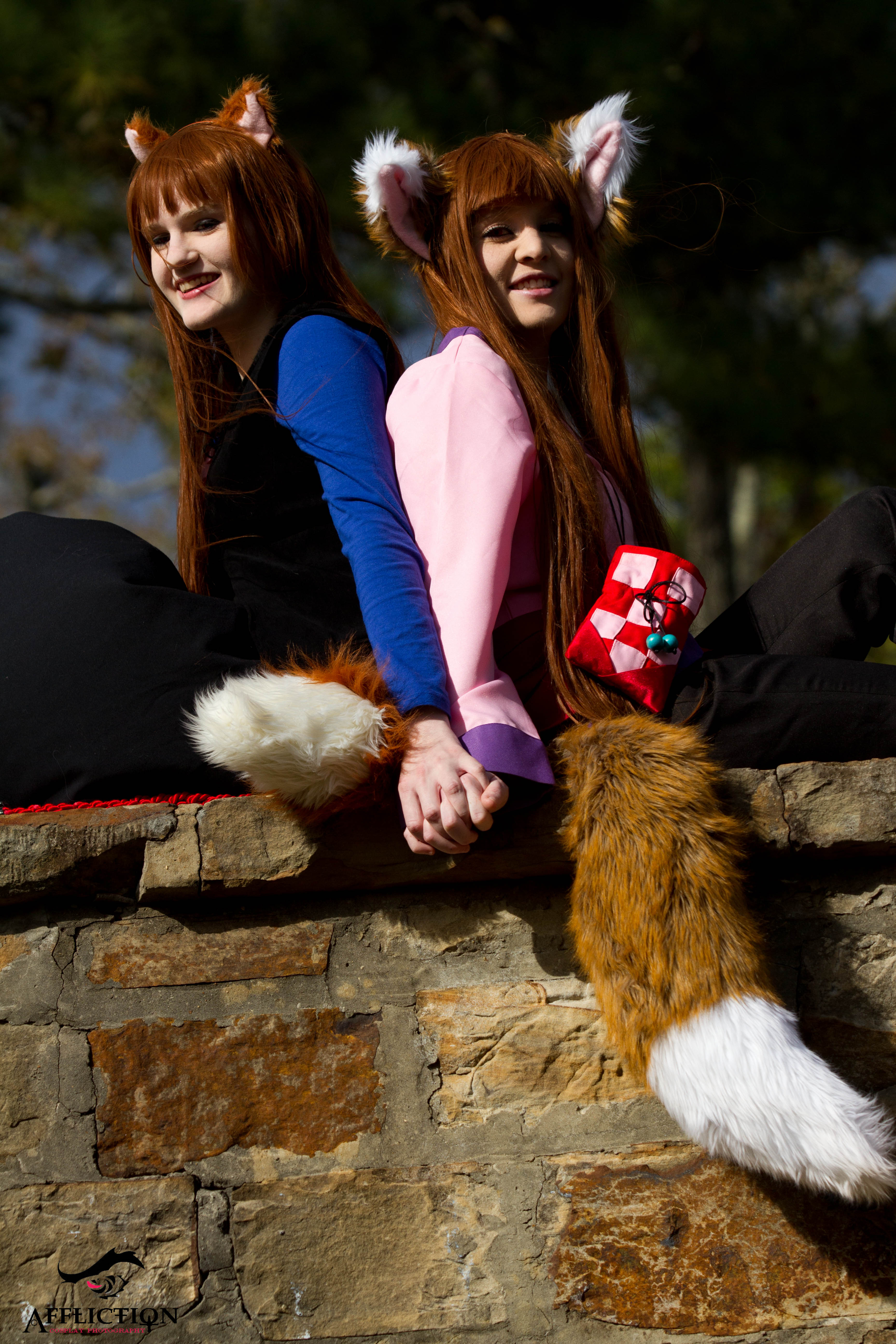 Spice and Wolf – Foxy, Akemi – Horo