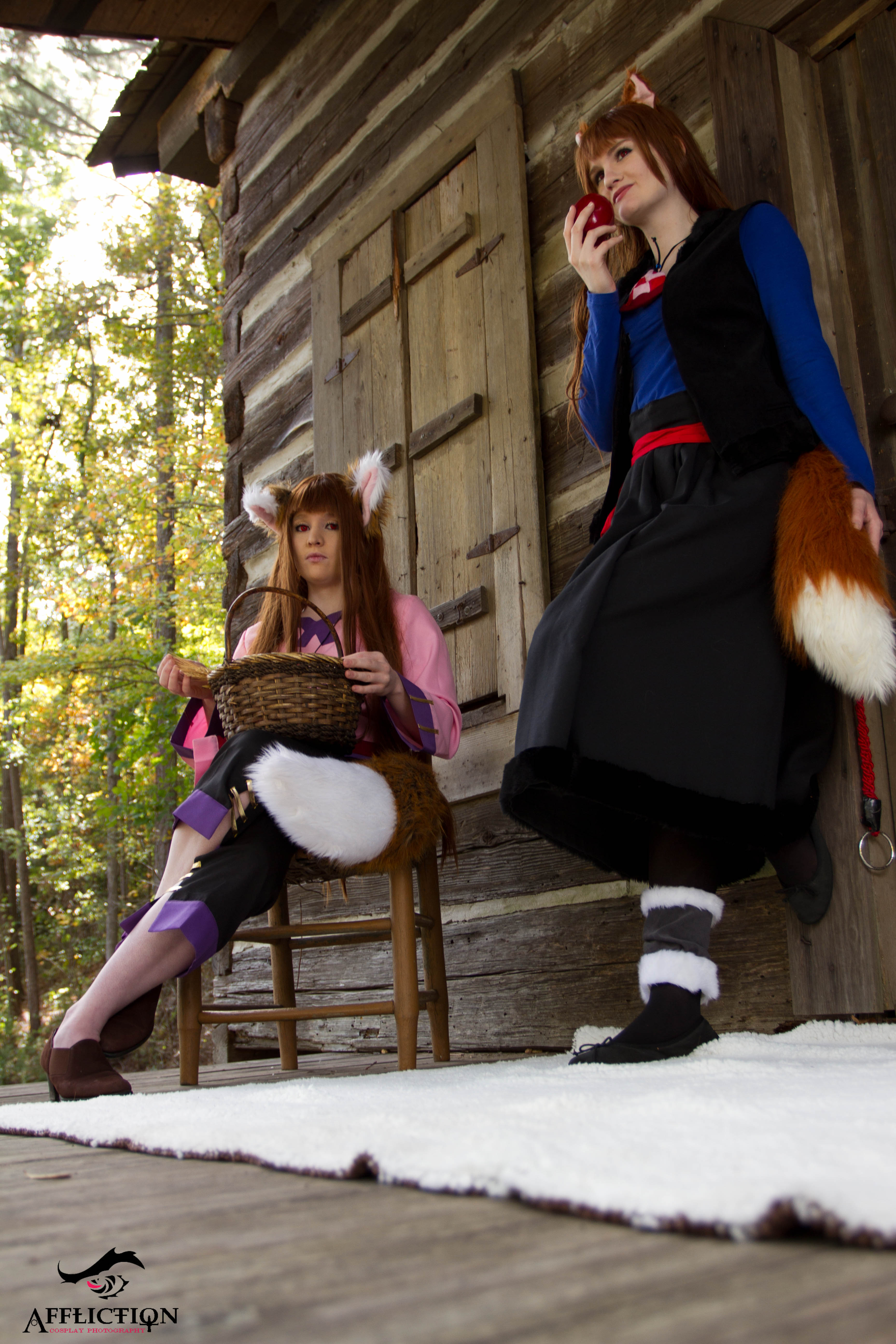 Spice and Wolf – Foxy, Akemi – Horo