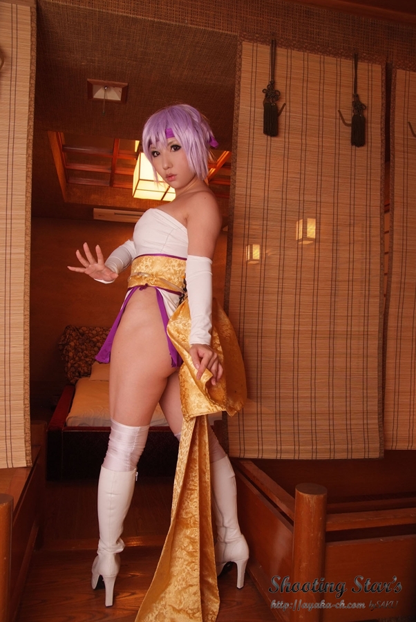 Dead or Alive – Saku – Ayane