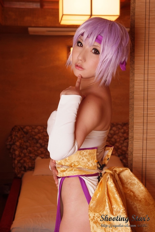 Dead or Alive – Saku – Ayane