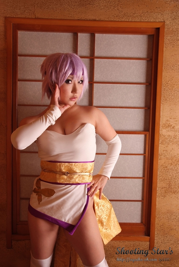 Dead or Alive – Saku – Ayane
