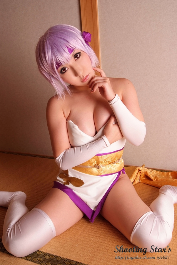 Dead or Alive – Saku – Ayane