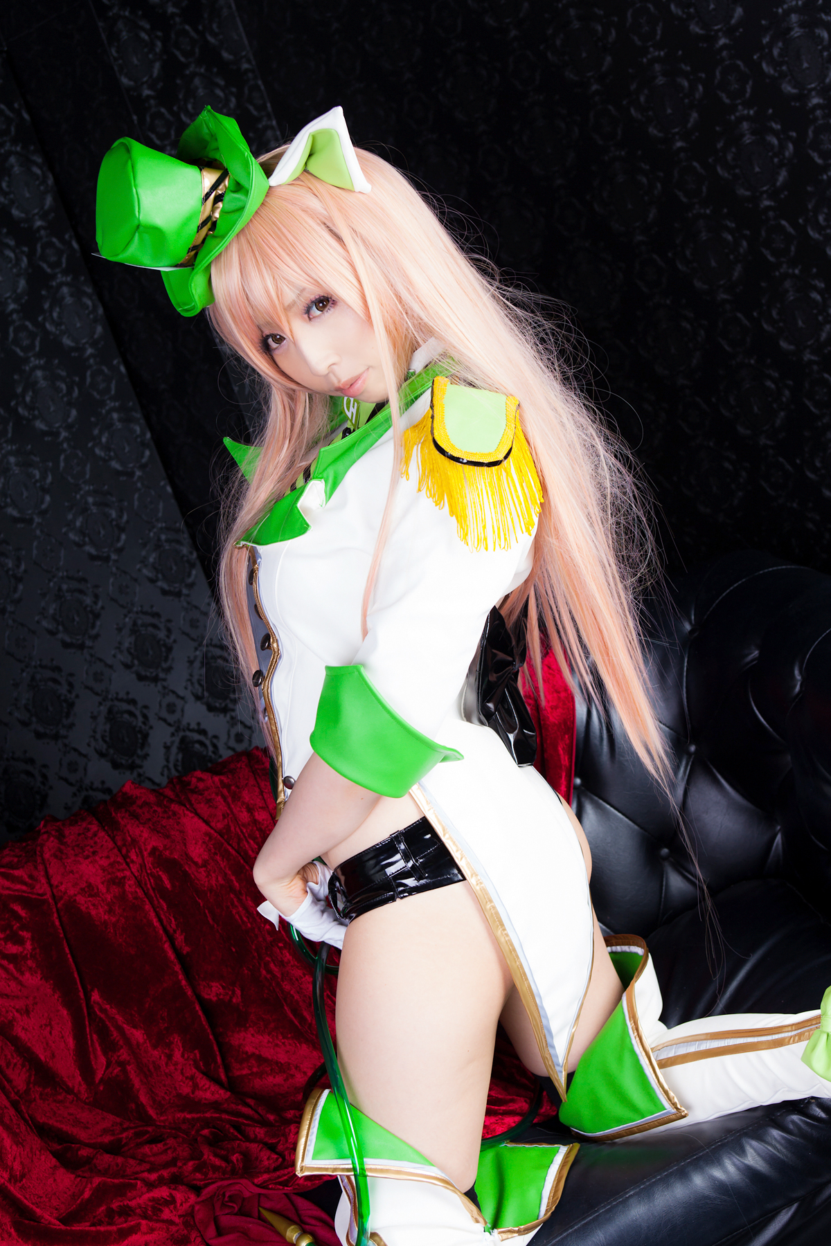Momoiro Reku – Holic-chan 14