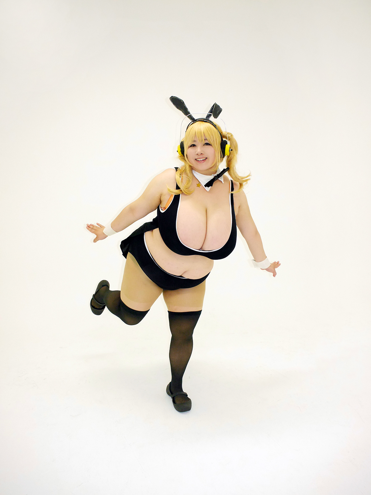 Hoshima Mika Nude