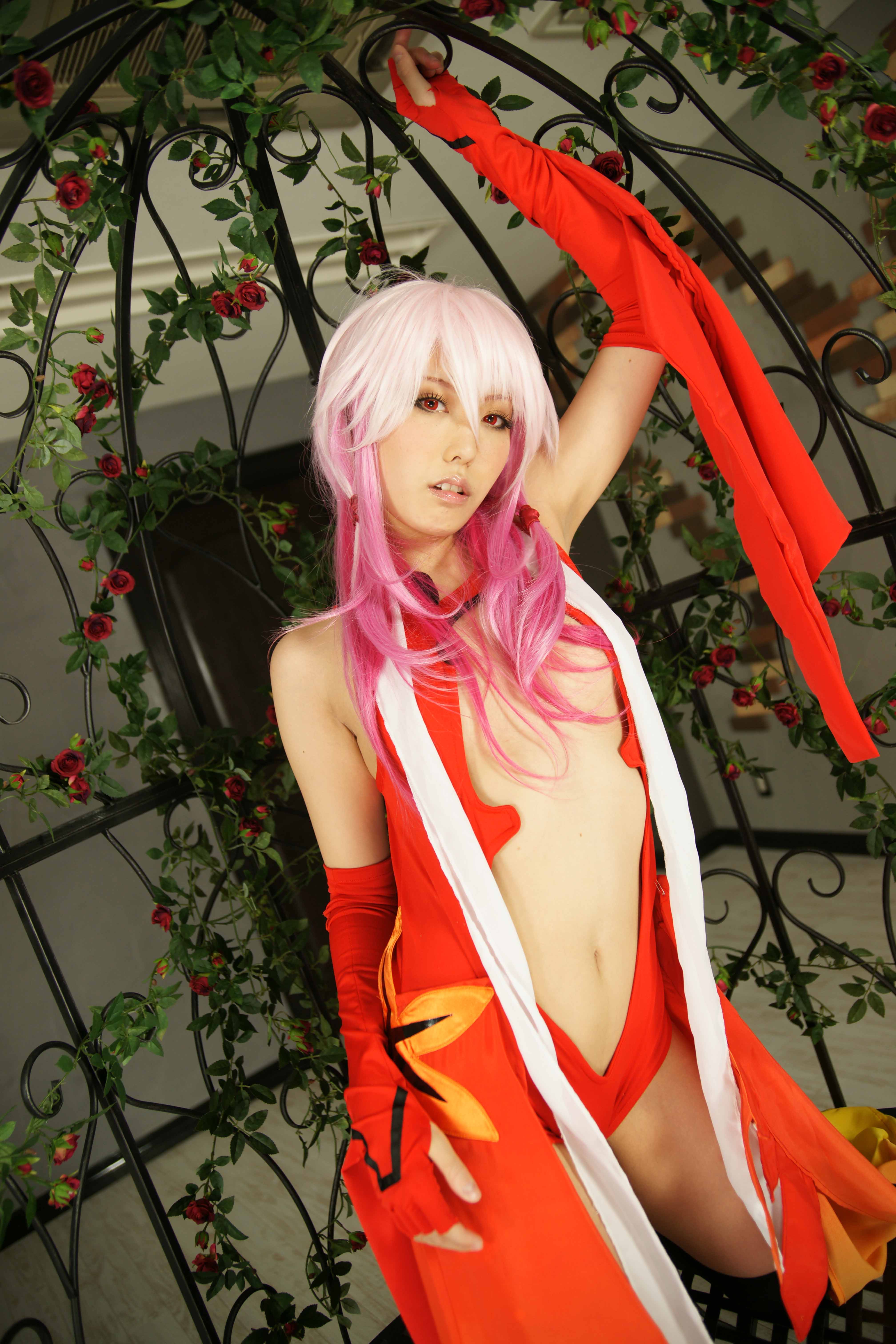 Guilty Crown – Arimura Chika – Yuzuriha Inori