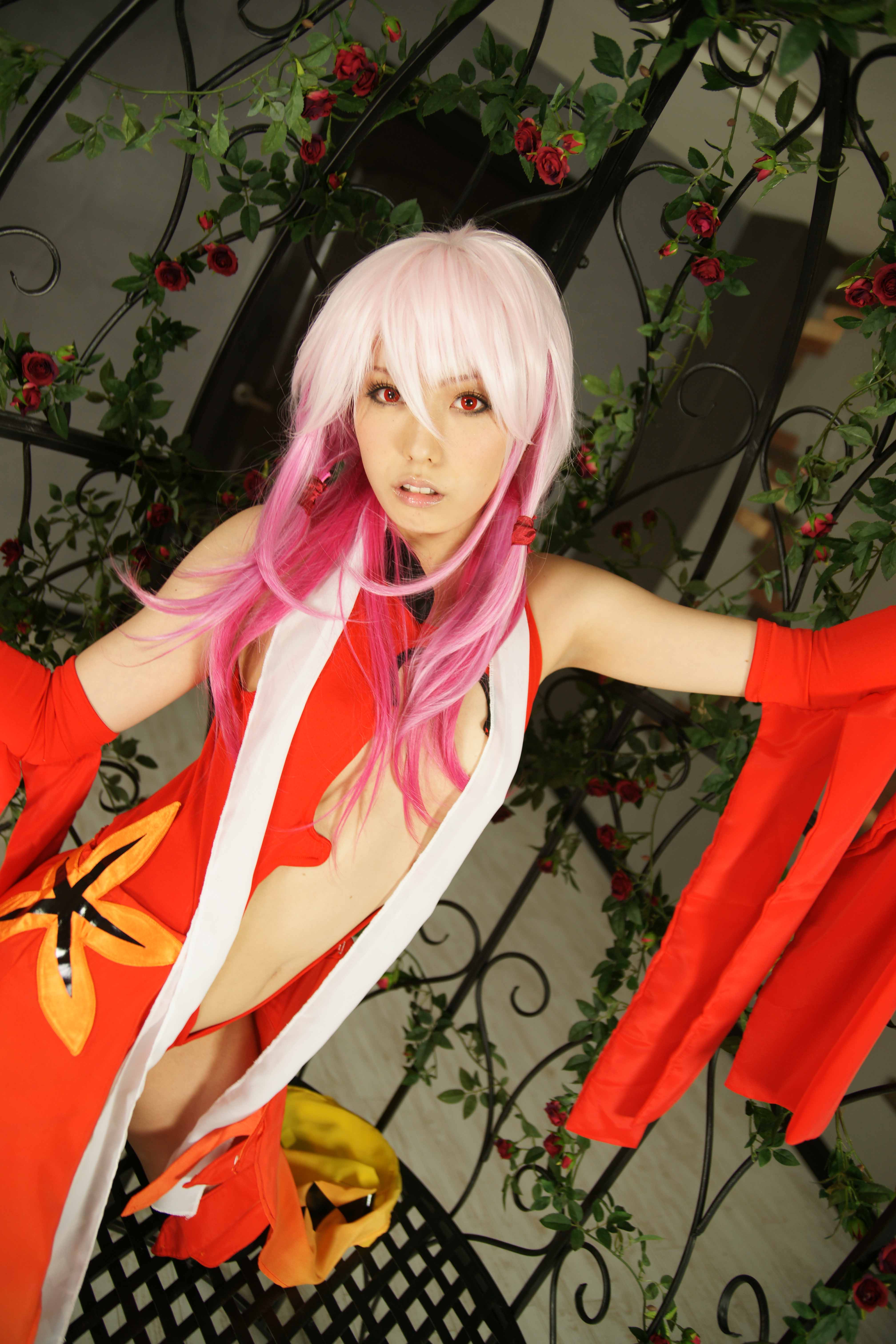 Guilty Crown – Arimura Chika – Yuzuriha Inori
