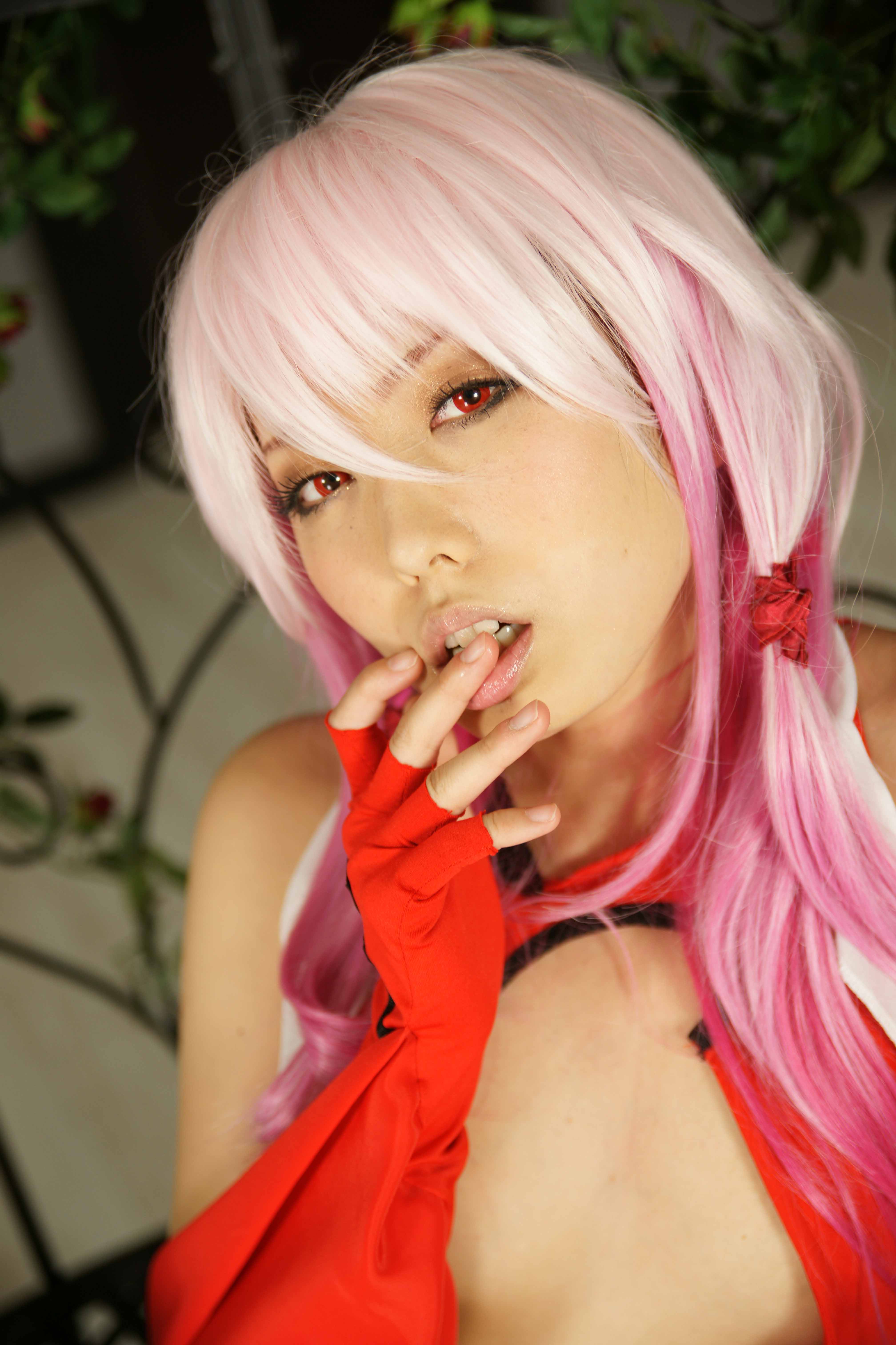 Guilty Crown – Arimura Chika – Yuzuriha Inori