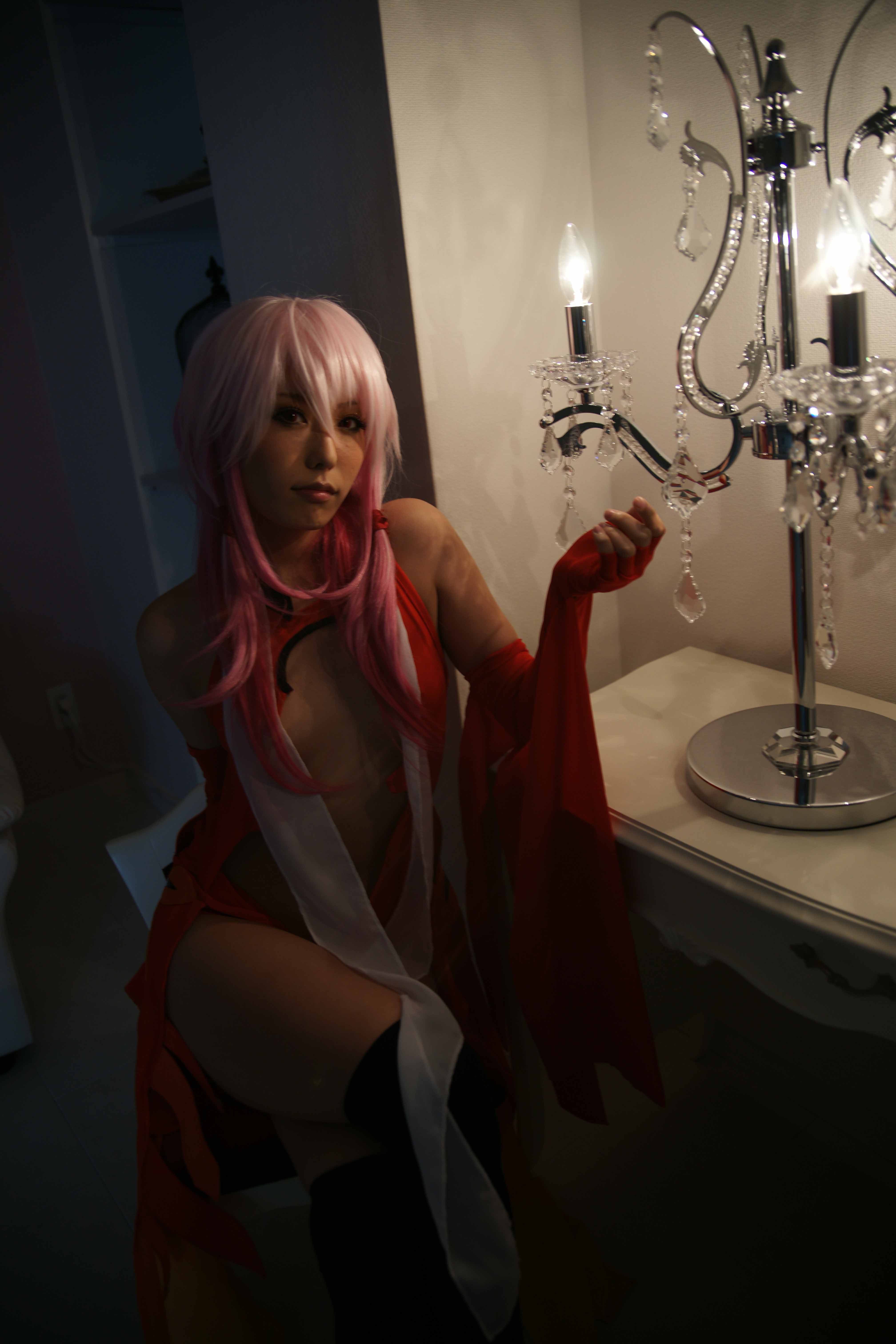 Guilty Crown – Arimura Chika – Yuzuriha Inori