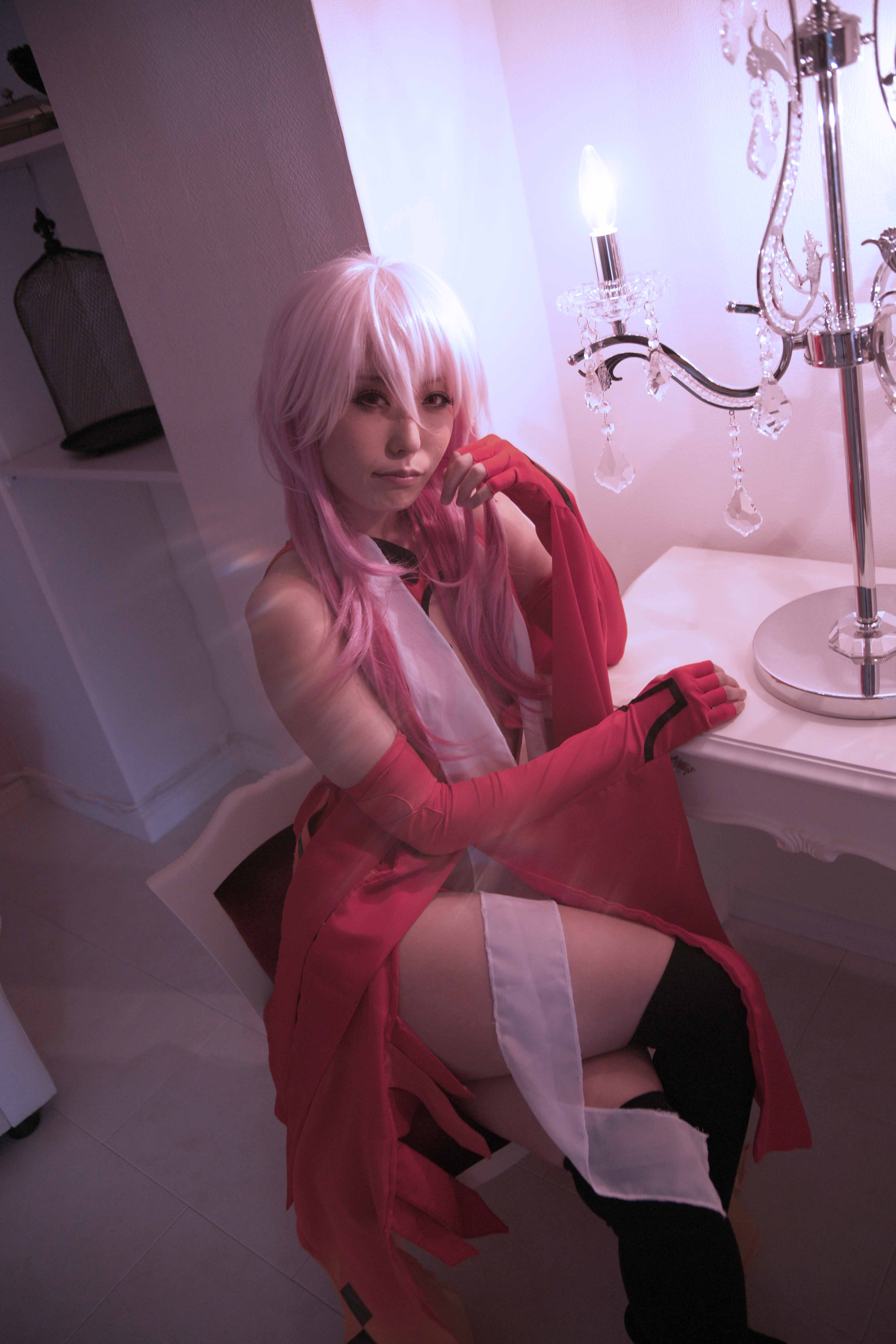 Guilty Crown – Arimura Chika – Yuzuriha Inori