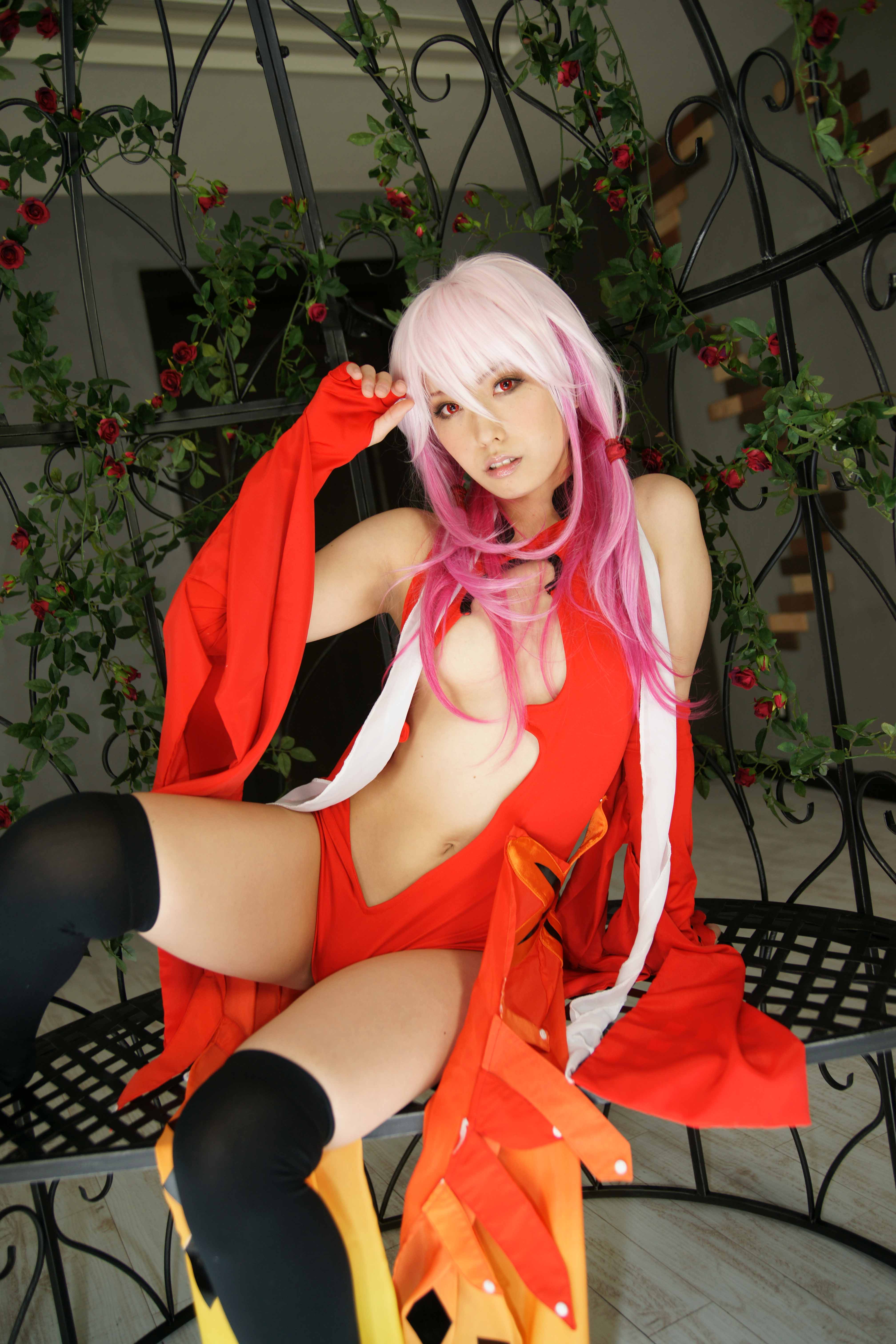 Guilty Crown – Arimura Chika – Yuzuriha Inori