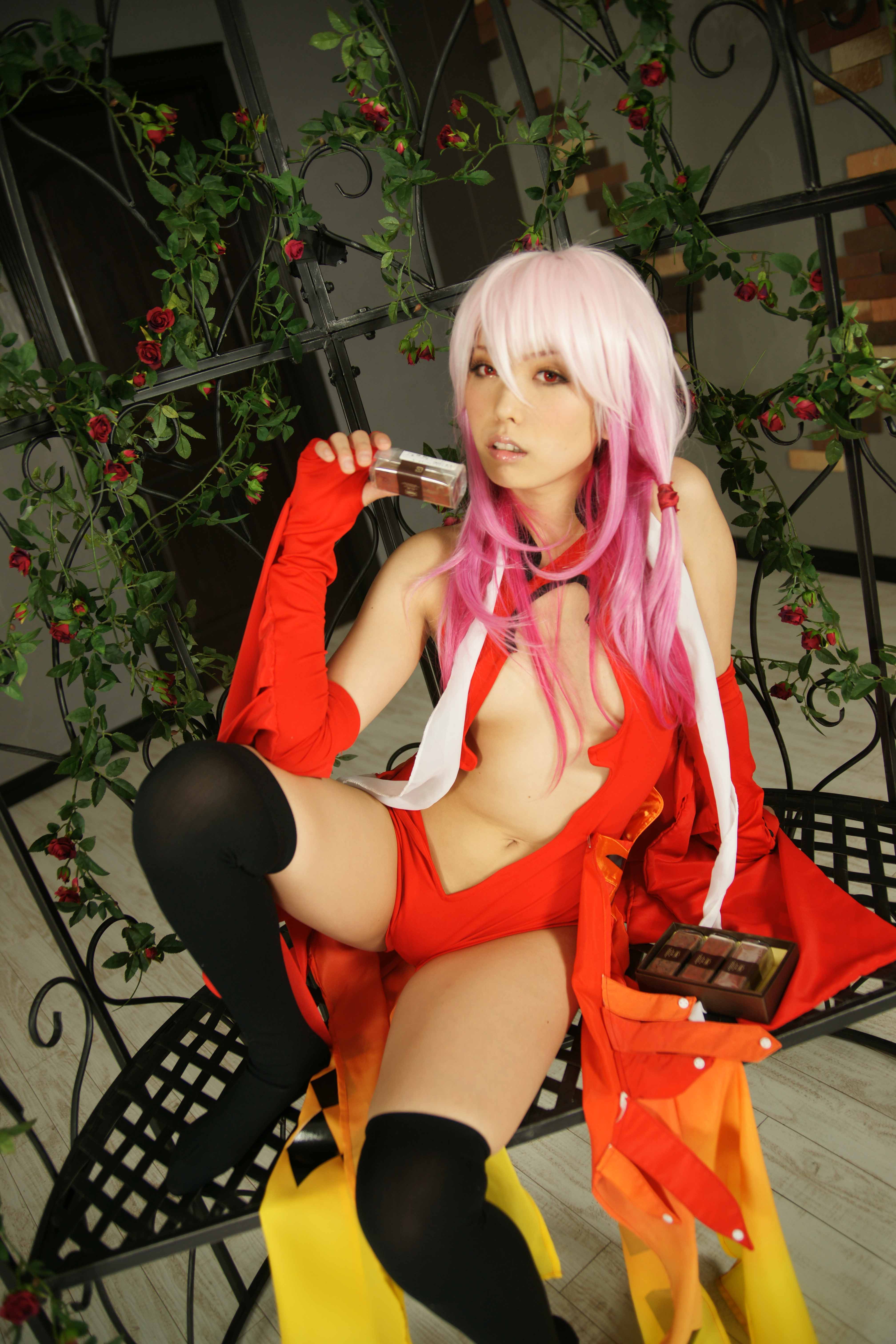 Guilty Crown – Arimura Chika – Yuzuriha Inori