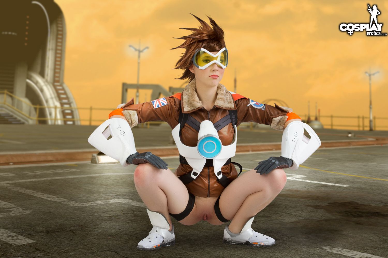 Nude tracer cosplay Tracer Cosplay. 