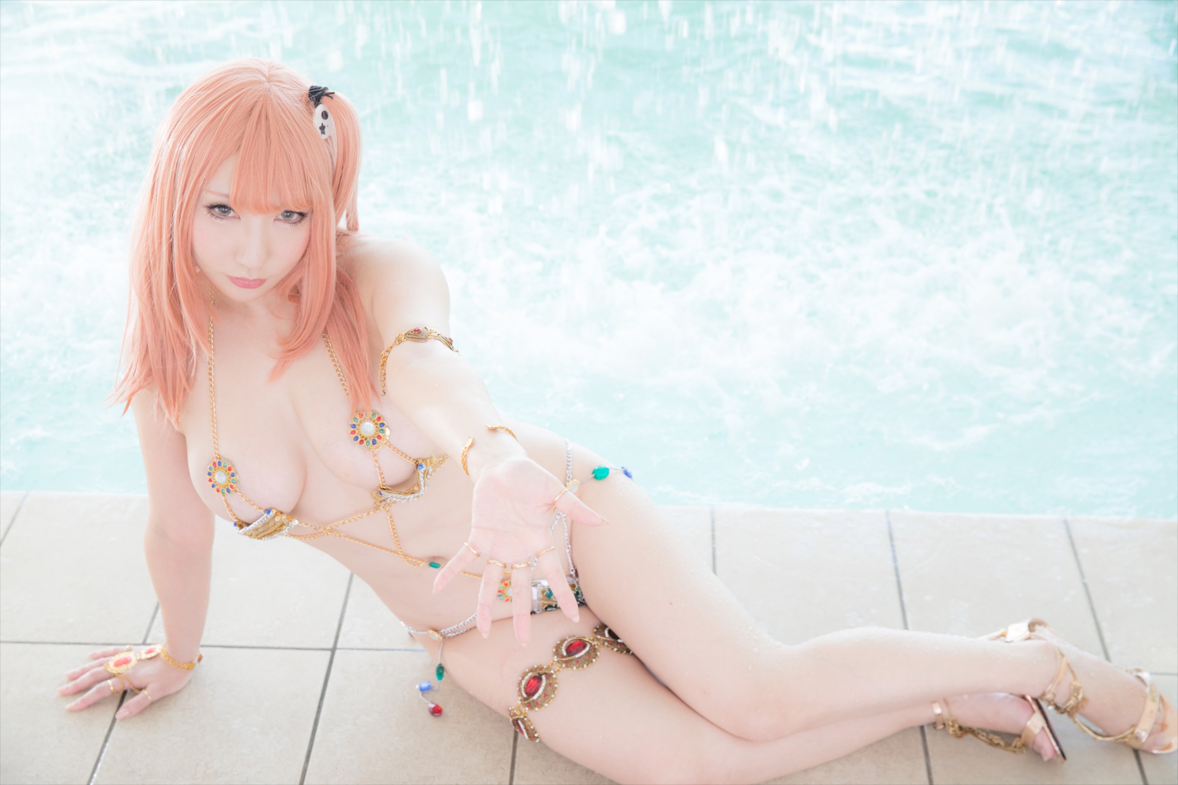 DoA – Saku – Honoka