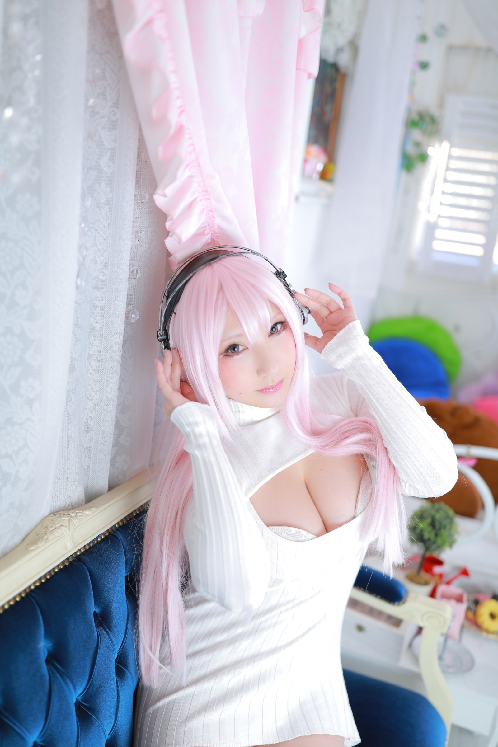 Super Sonico – Saku – Super Sonico
