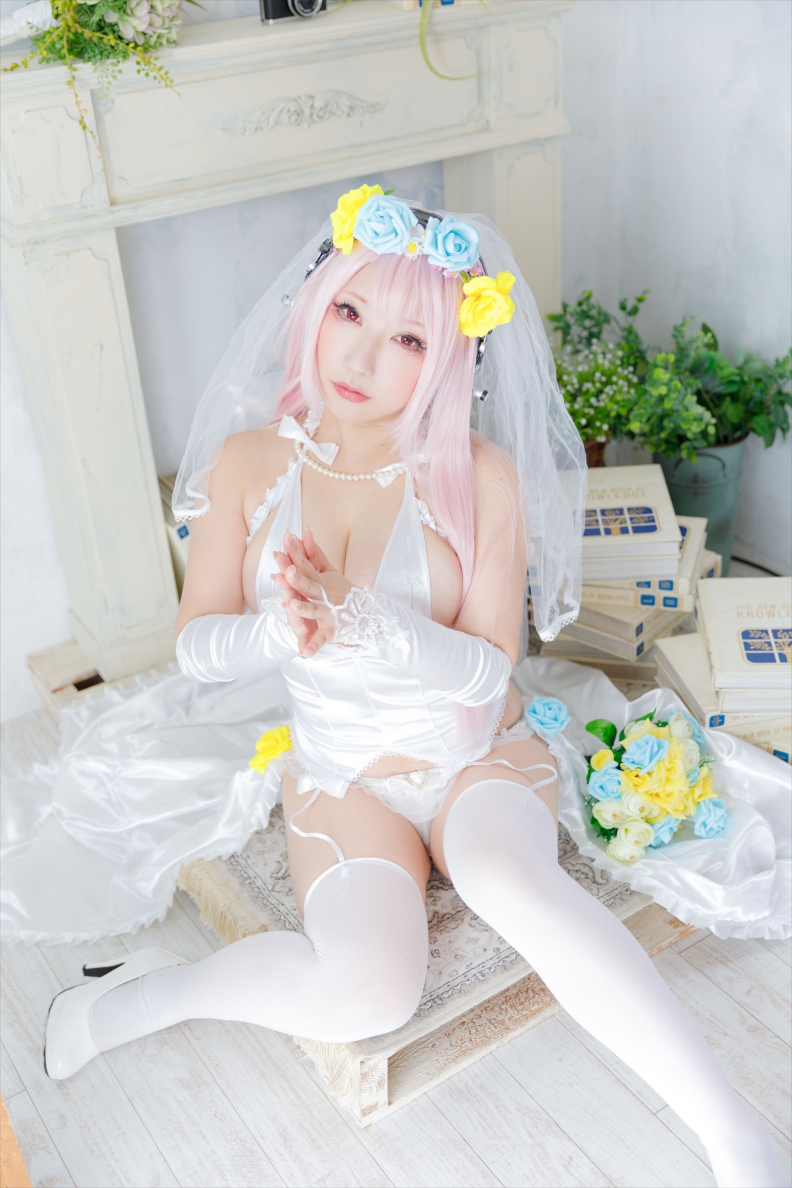 Super Sonico – Saku – Super Sonico