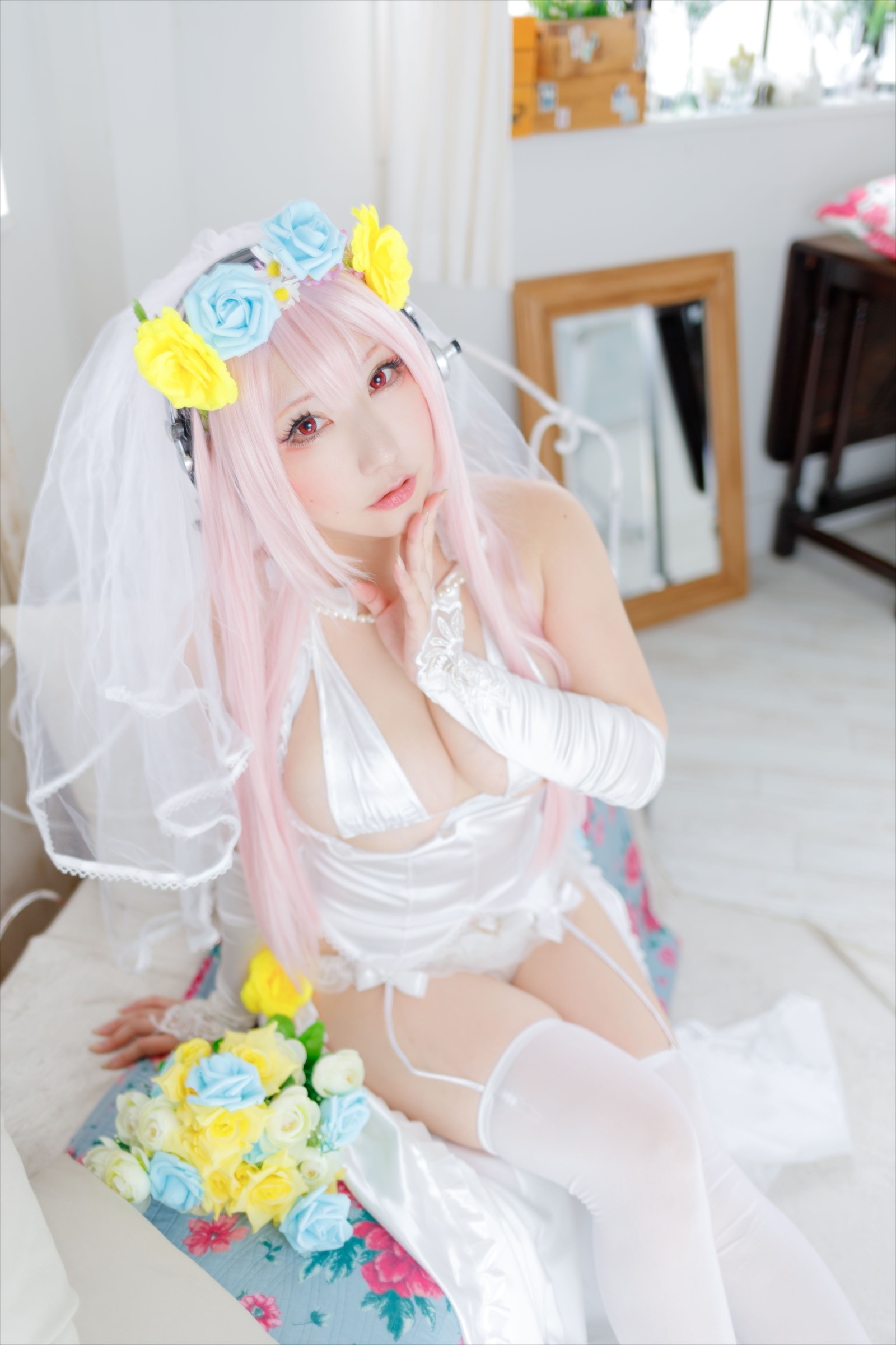 Super Sonico – Saku – Super Sonico