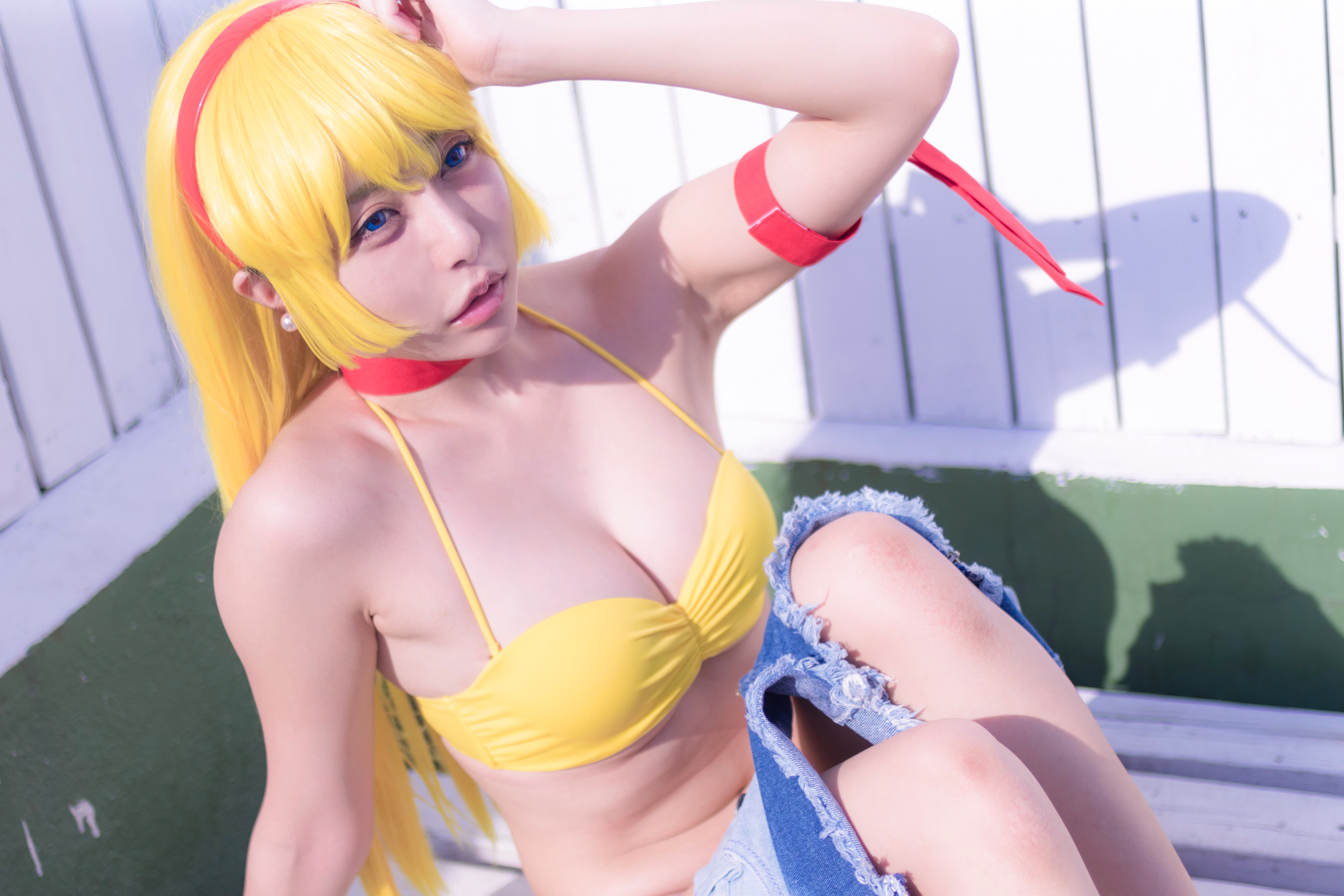 Косплей Cutie Honey с грудастой японкой Cutie Honey