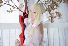 Fate – Saku – Saber (220)