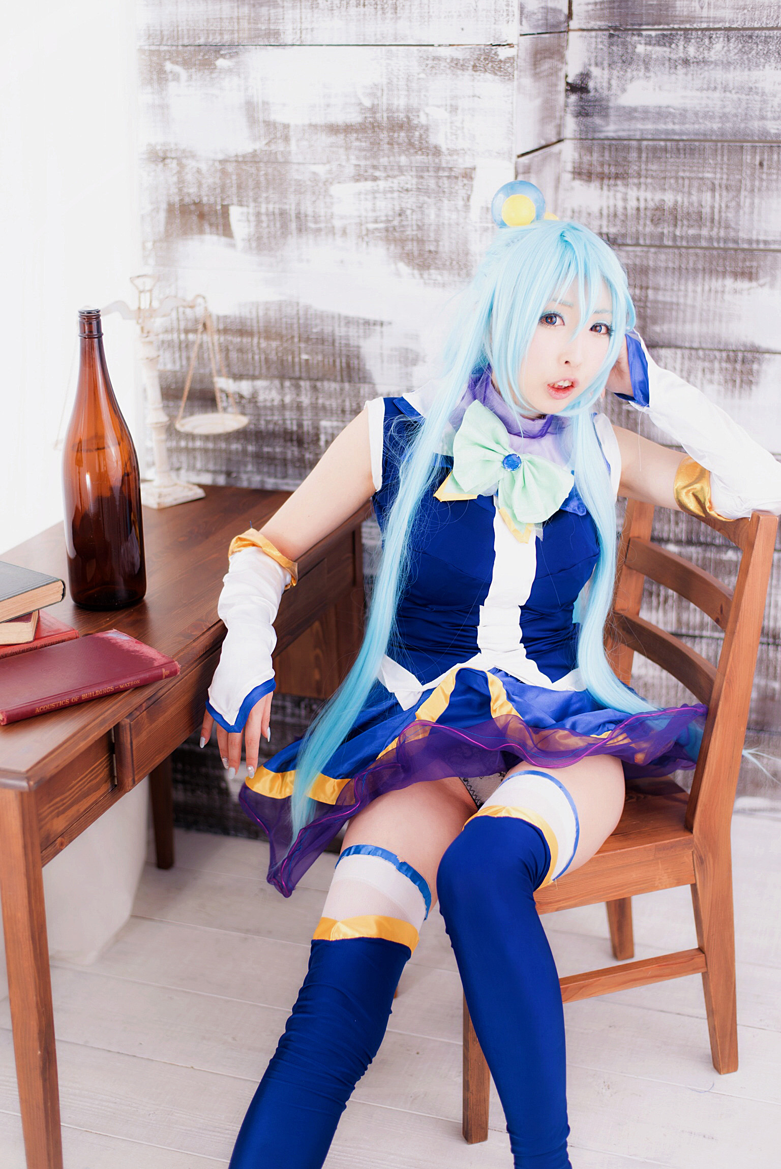 Aqua konosuba cosplay