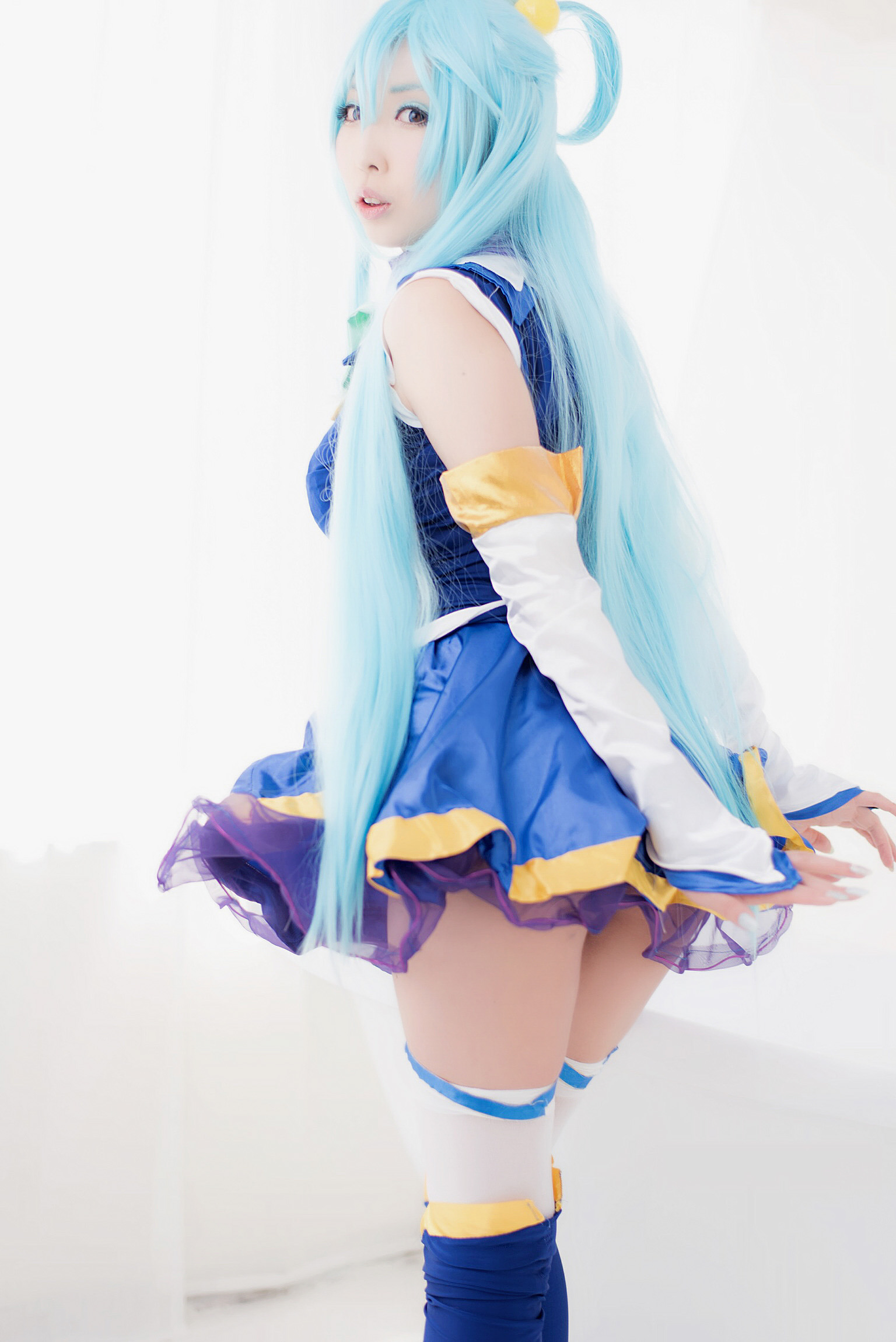 Aqua konosuba cosplay