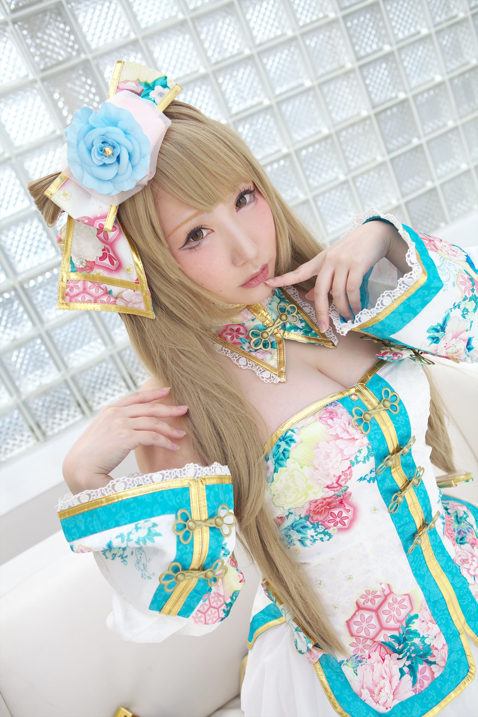 Love Live – Saku