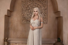 Daenerys Targaryen – Kalinka Fox – A Song of Ice and Fire Hentai Cosplay (17)