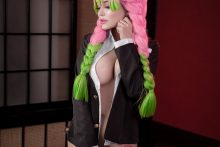 Kanroji Mitsuri – Kalinka Fox – Kimetsu no Yaiba Hentai Cosplay (4)