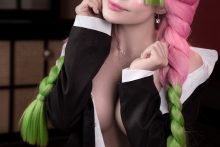 Kanroji Mitsuri – Kalinka Fox – Kimetsu no Yaiba Hentai Cosplay (5)