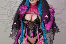 Jinx – Kalinka Fox – League of Legends Hentai Cosplay (2)